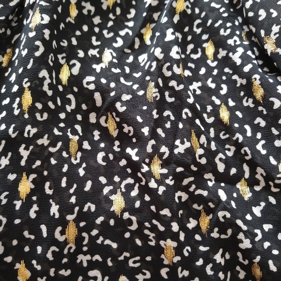 Brand new Shein Blouse - Picture 2 of 2